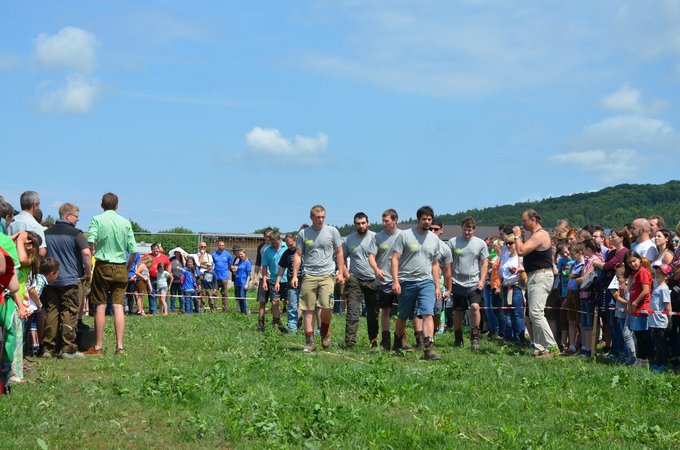 70 Jahre Landjugend Hofstetten - Seilziehen