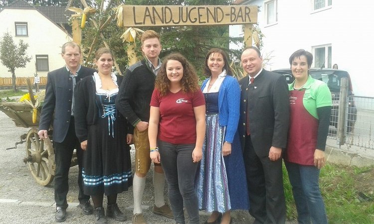 Erntedank- und Dorffest der Lj Weinburg