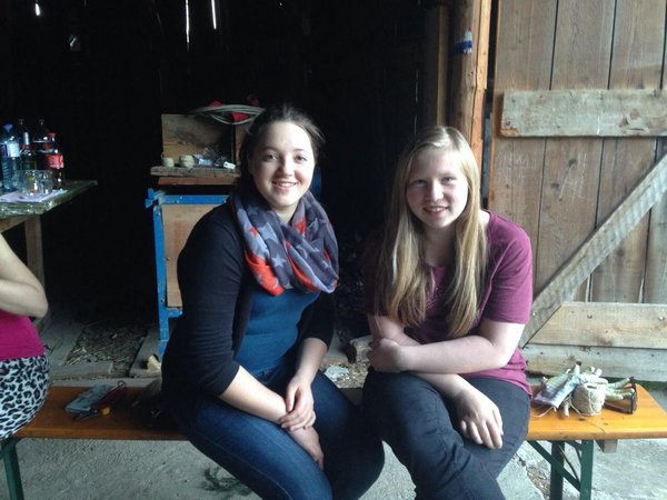 Kranz flechten für den Maibaum