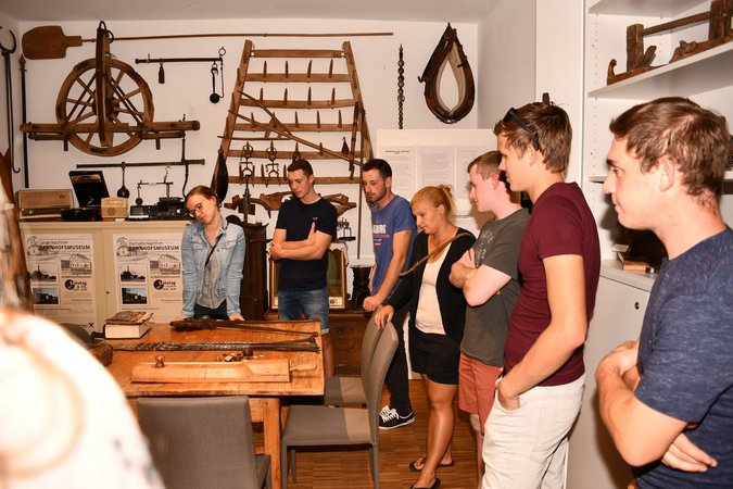 Besuch bei der Heimatforschung - Lj Hofstetten